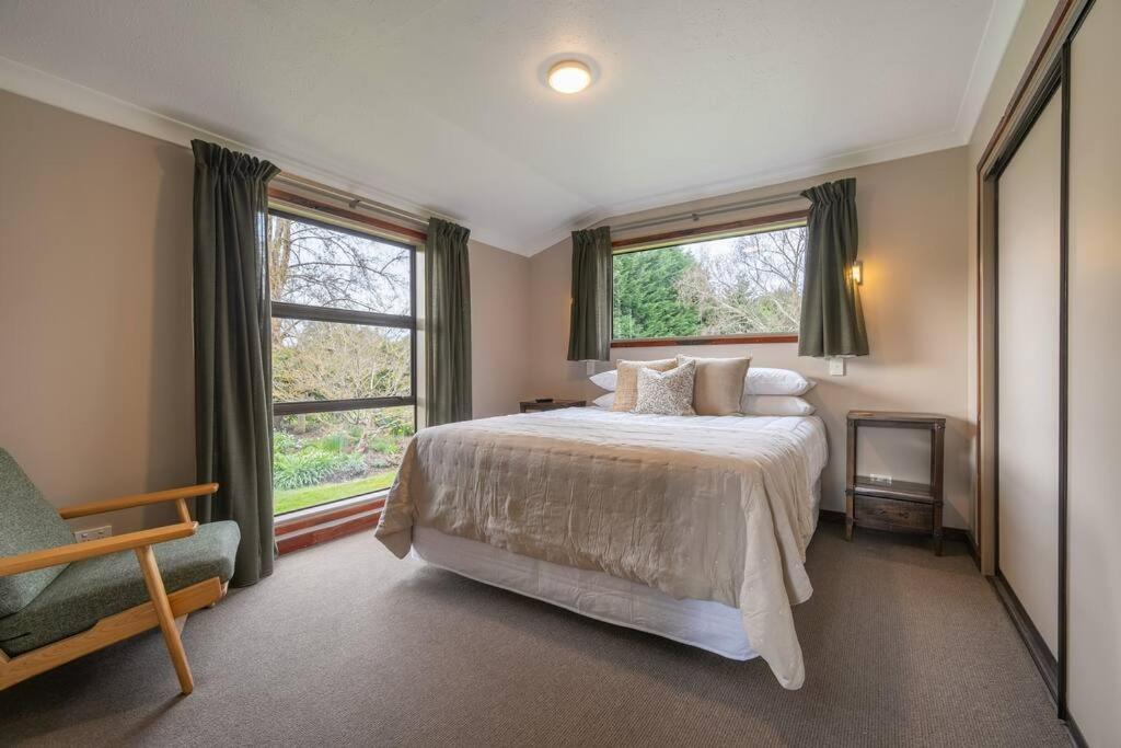 Te Anau Cottage Εξωτερικό φωτογραφία