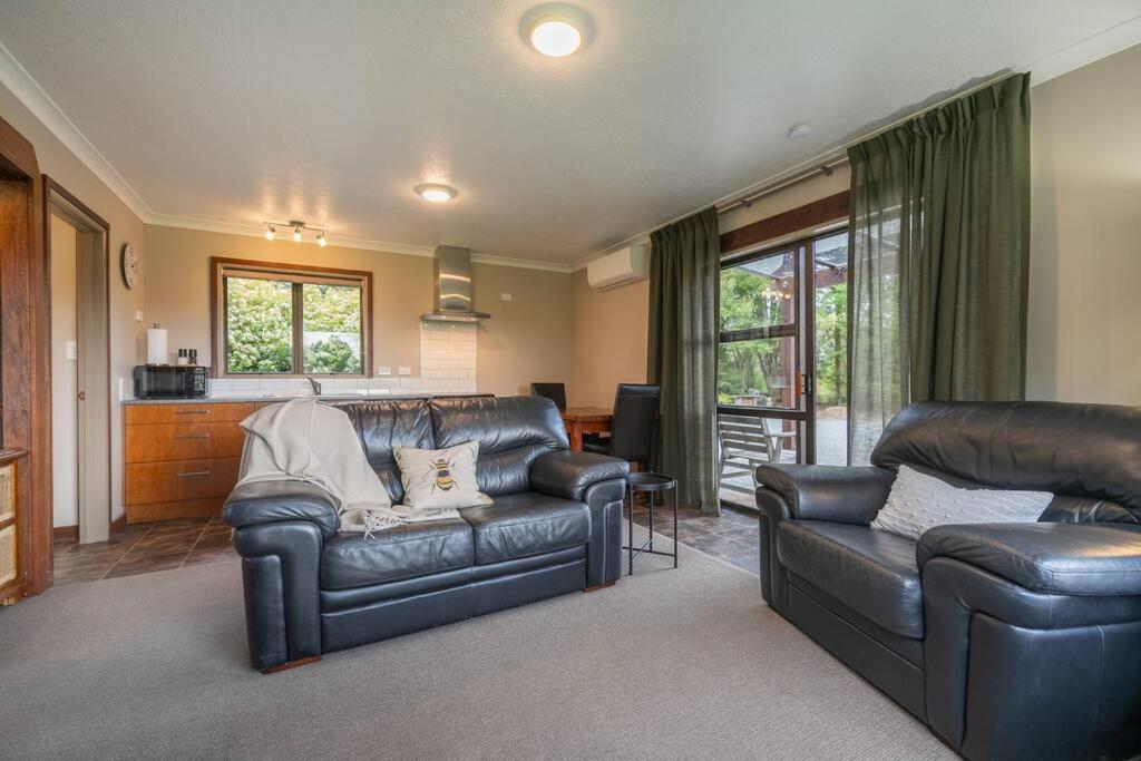 Te Anau Cottage Εξωτερικό φωτογραφία